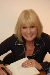 Inside the Mind of a Best-Selling Author: What Tamara McKinley Reveals About Longevity, Discipline & Writing Success